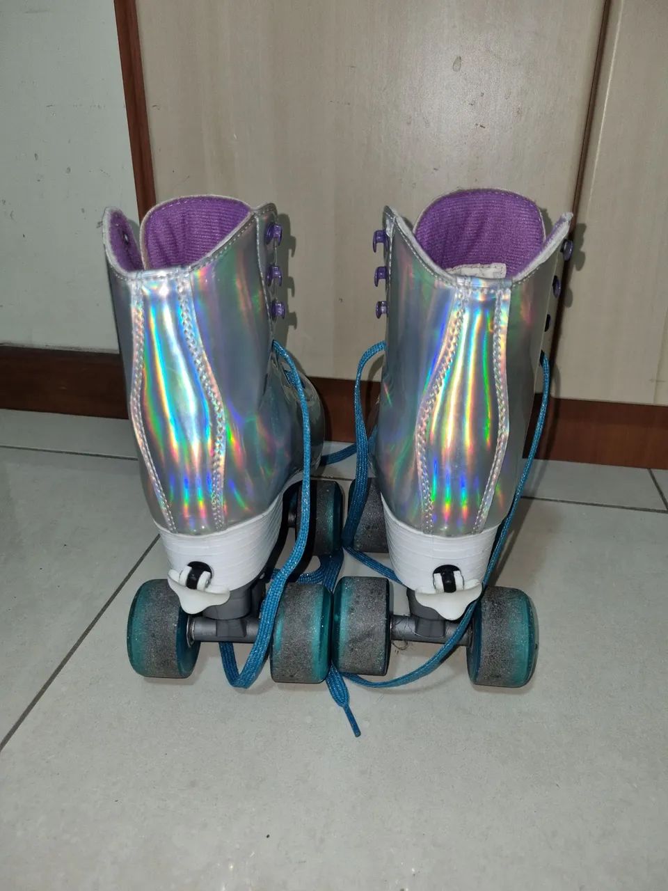 Patins Shine Prata Ajustável (31 -34) Shine Radkal - Usado - Foto 3