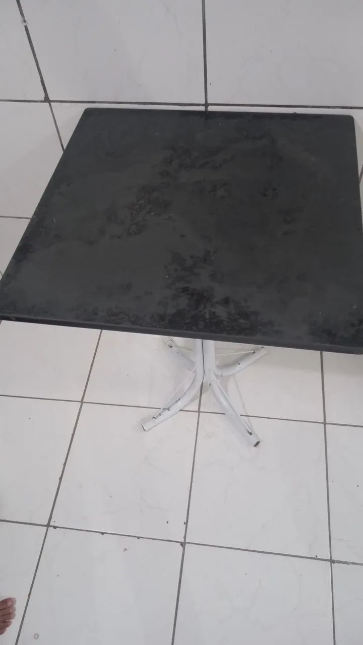 Mesa de mármore 64220715435394123