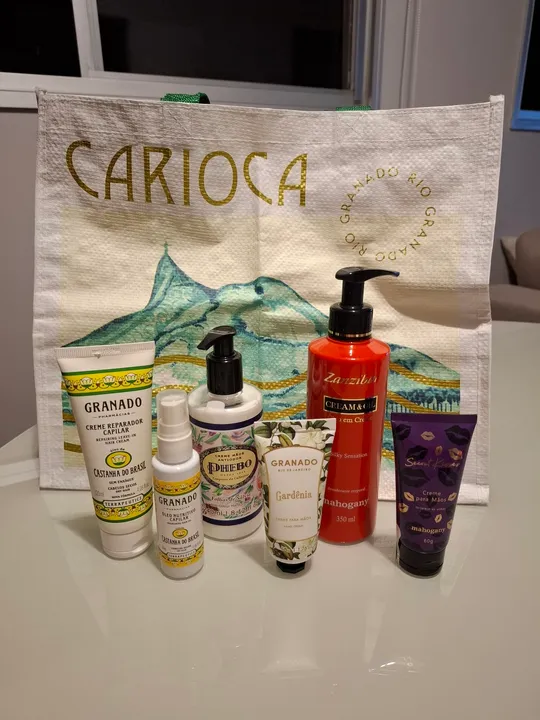Kit de 6 produtos de beleza novos Granado + Mahogany com sacola *Não vendo separadamente*