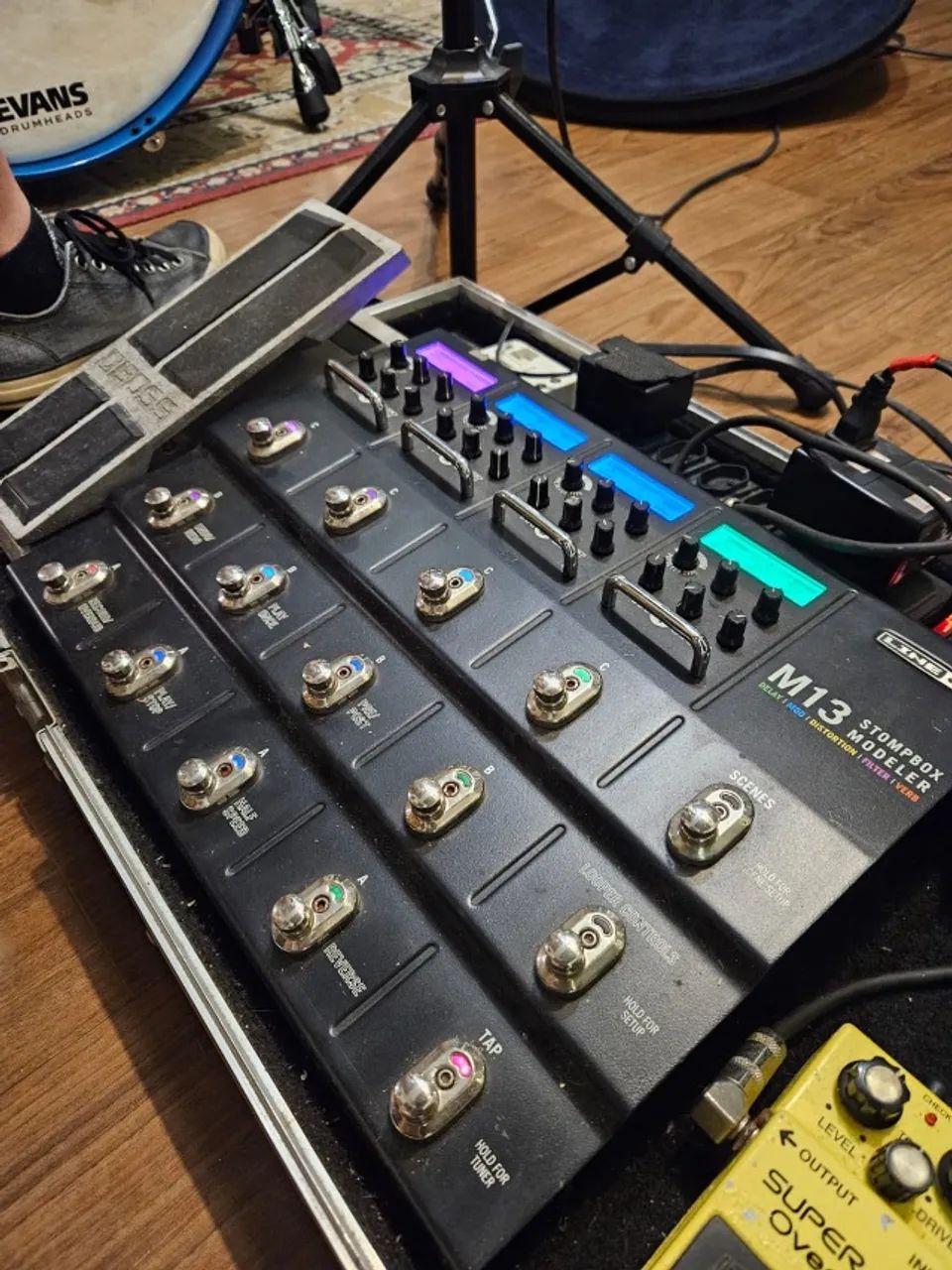 Pedaleira Line 6 - M13 - Instrumentos musicais - Costa e Silva