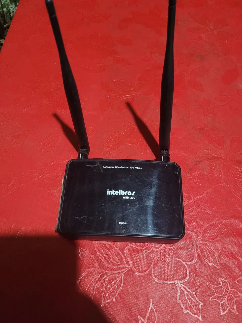 Roteador wirelles de Sinal Wi-Fi Intelbras WRN 300