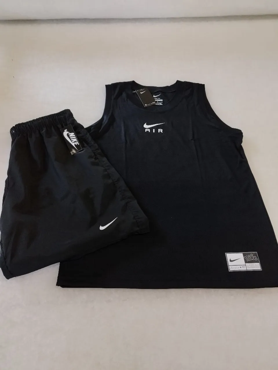Conjunto Nike Air - Camiseta Regata e Short