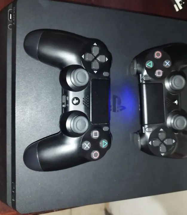 PS4 SLIM 1TB- 13 JOGOS - 5 JOGOS DIGITAL! EXCELENTE ESTADO - Foto 2