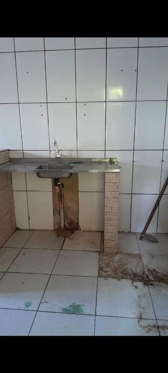 Alugo casa no cidade nova   - Foto 2