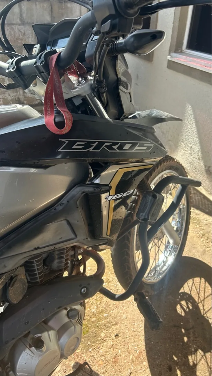 Vendo moto bros ano 21/22