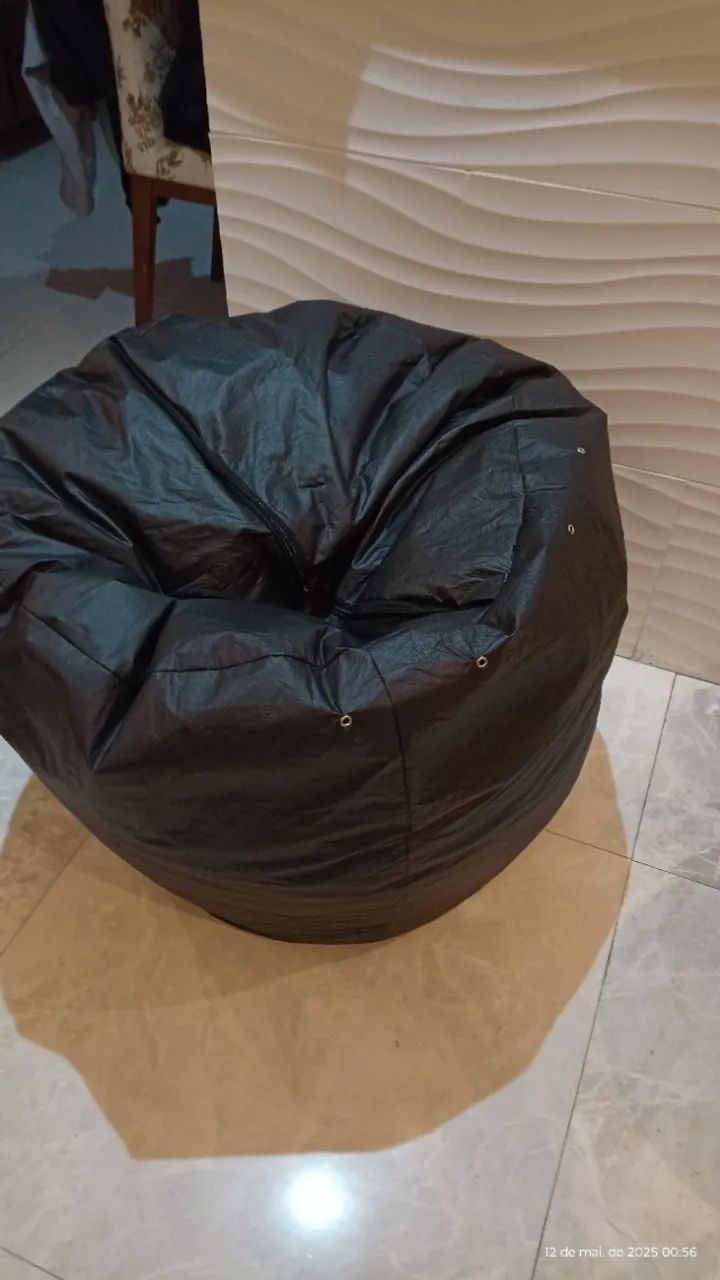 Puff em corino preto 1mx80cmx80cm novo grande COM ENCHIMENTO interno - Foto 3