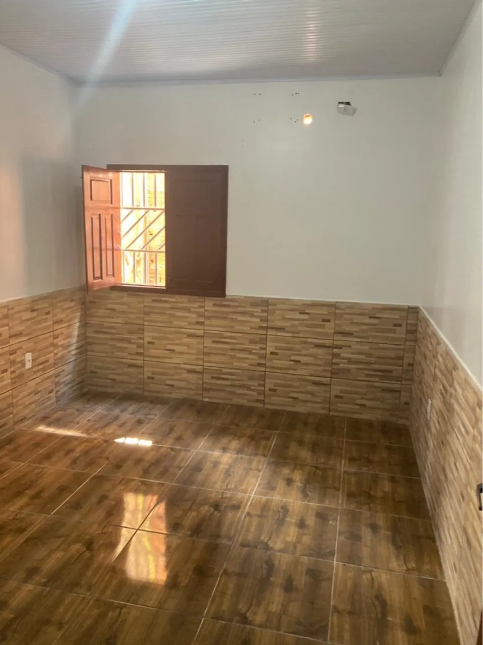 Apartamento com 02 quartos