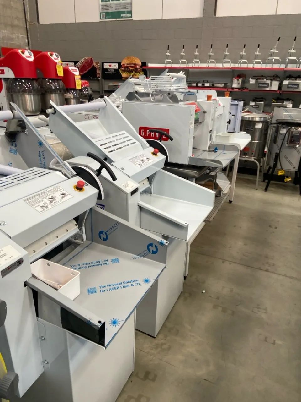 CSC - 40 CILINDRO LAMINADOR ELÉTRICO STANDART 400MM 1/3CV - SARO  - Foto 4