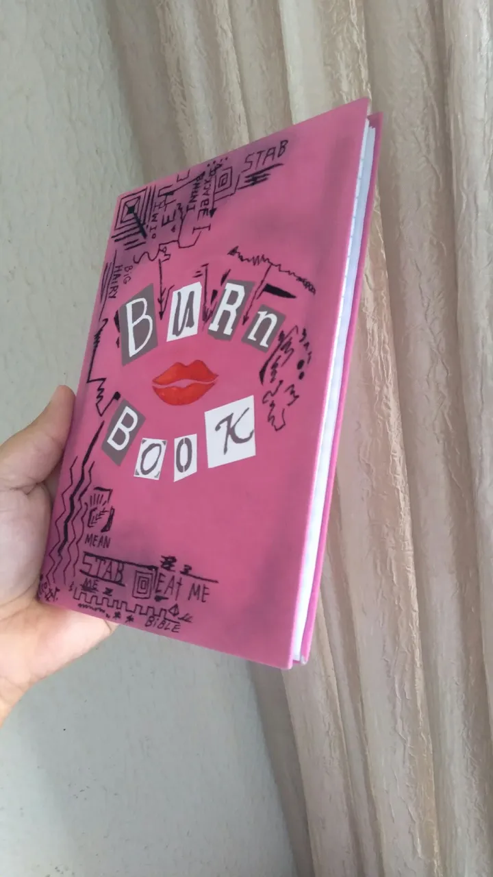 Burn Book - Caderno Personalizado