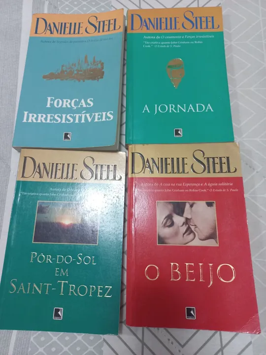 4 livros da Danielle Steel