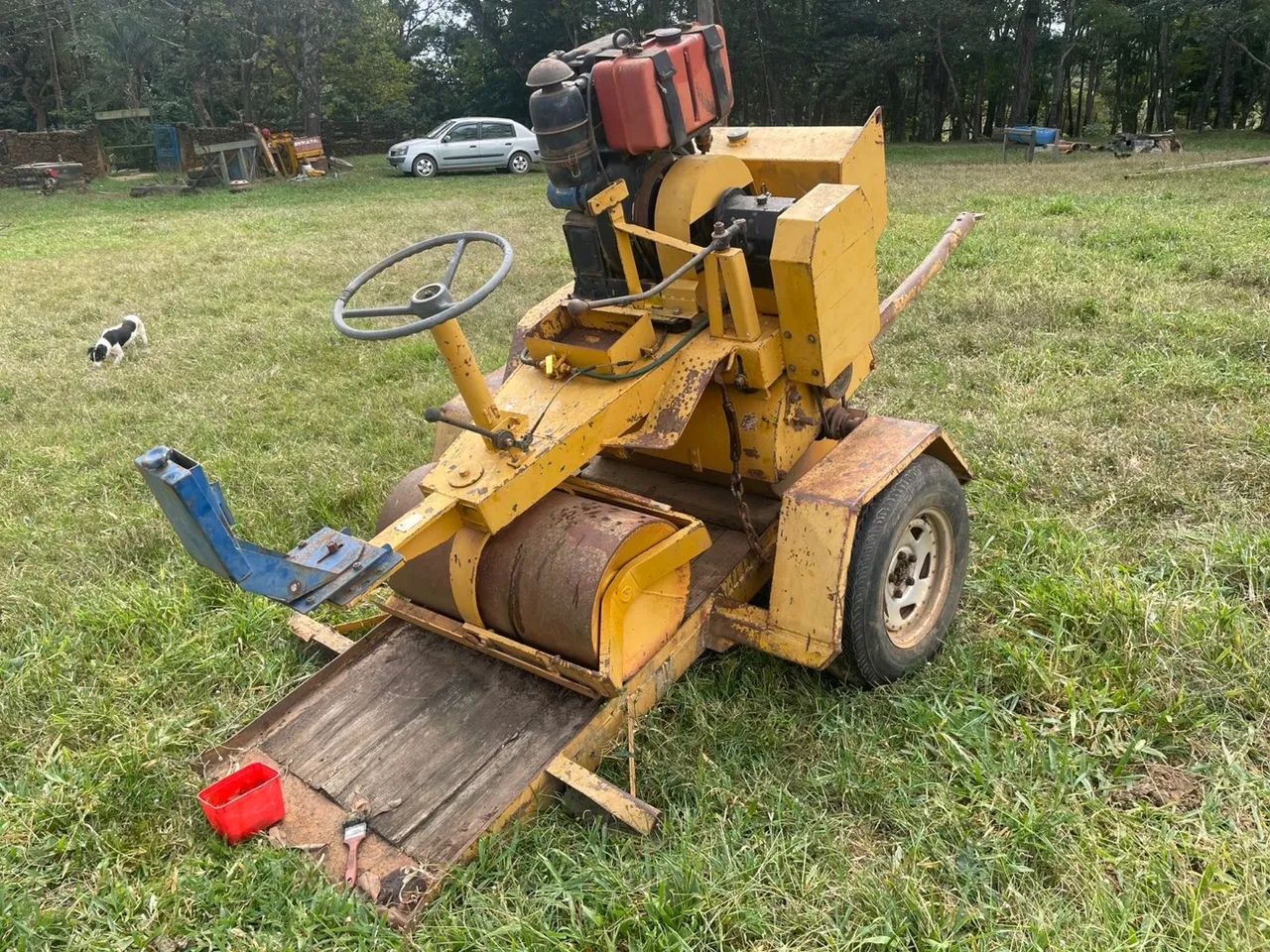Rolo compactador wacker rc75
