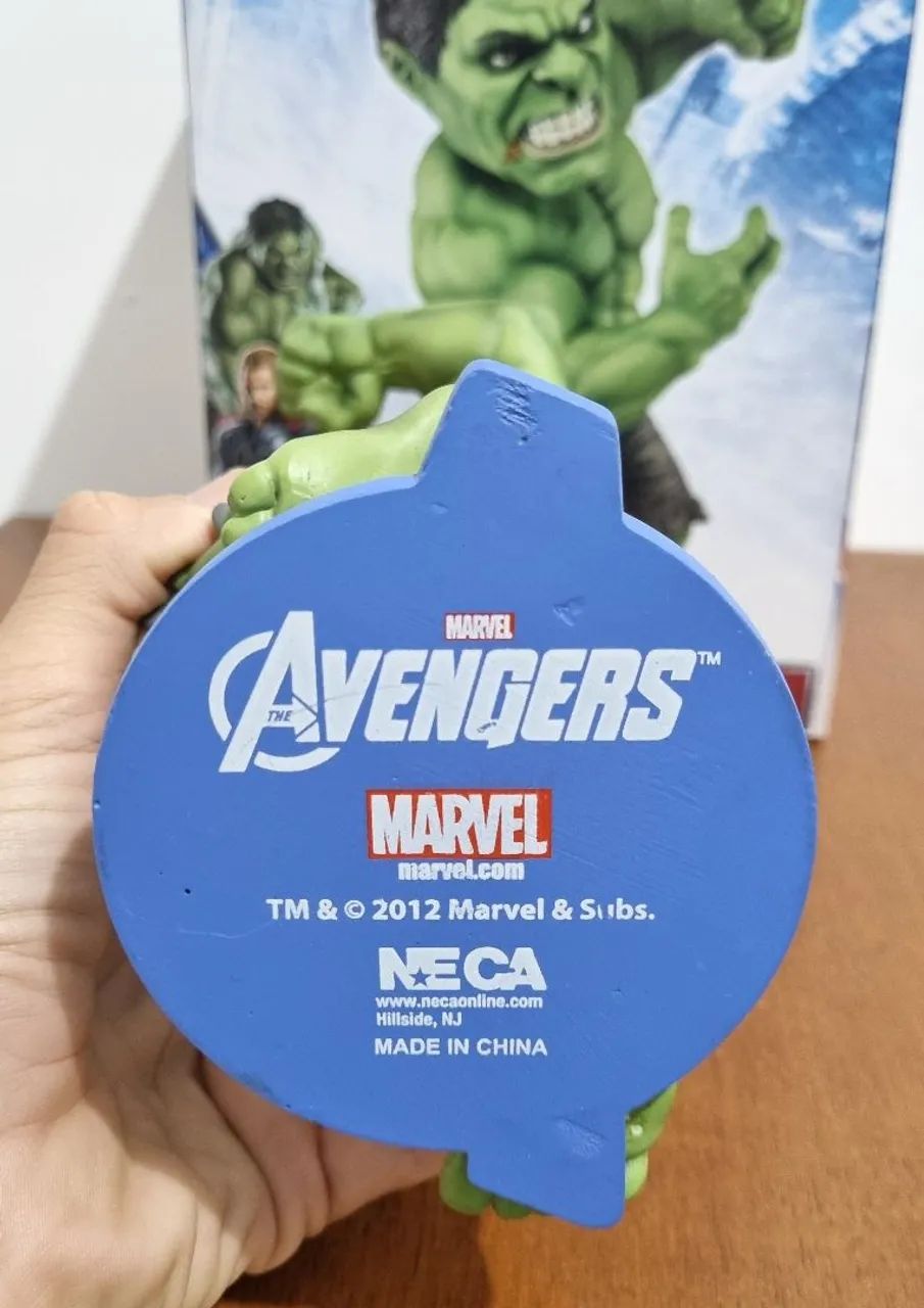 Action Figure Hulk Vingadores head knocker NECA - Foto 3