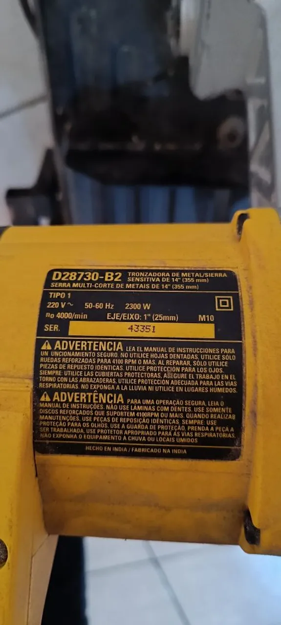 Serra Sensitiva de Metal DeWalt D28730-B2