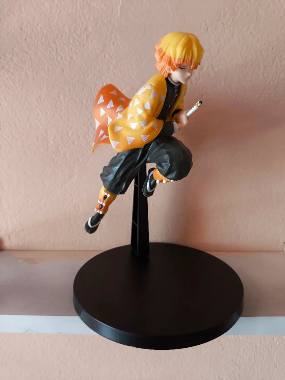 Action Figure Zenitsu Agatsuna - Demon Slayer