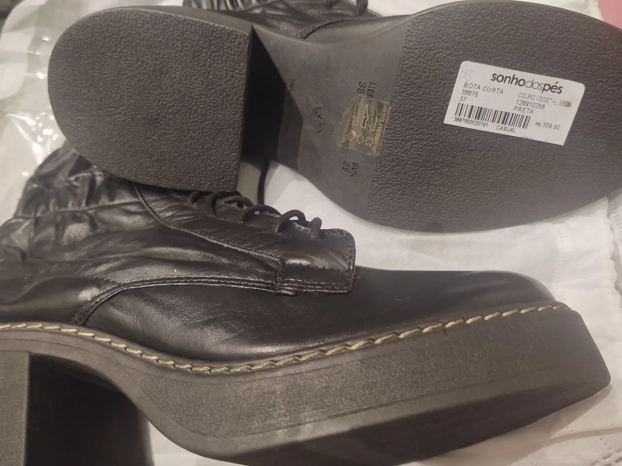 Bota Curta Couro Preto - Sonho dos Pés