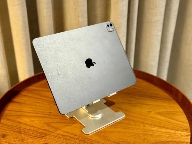 iPad Pro 13 Polegadas M4 256GB - SEMINOVO  - Foto 3