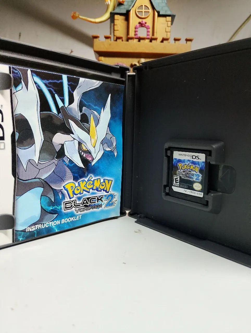 Pokémon Black 2 - Nintendo DS - Foto 3