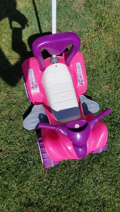 Carrinho quadriciclo infantil Sofy Car - Foto 2