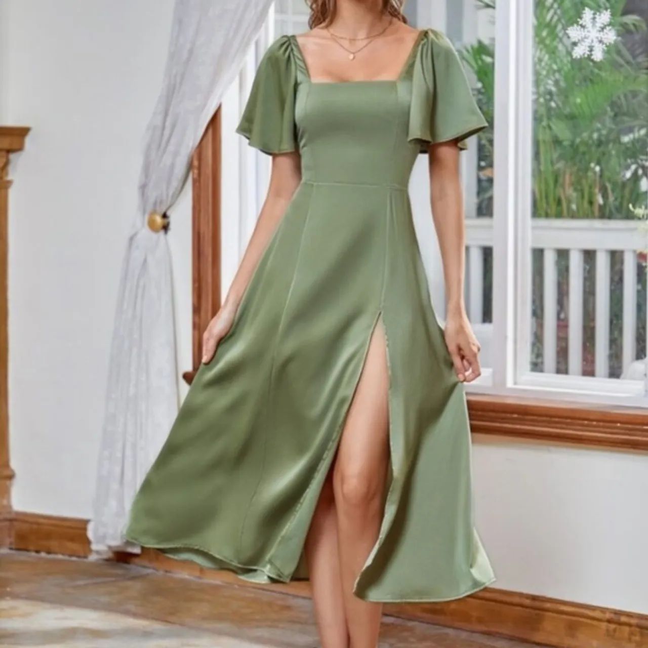 Vestido midi verde topo cetim shein  - Foto 2