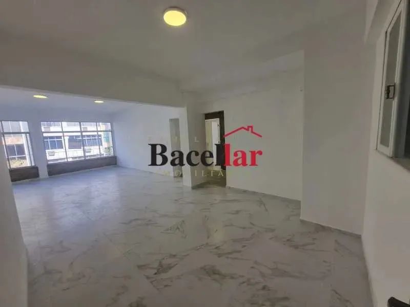Apartamento : / Residencial / Tijuca - Foto 2