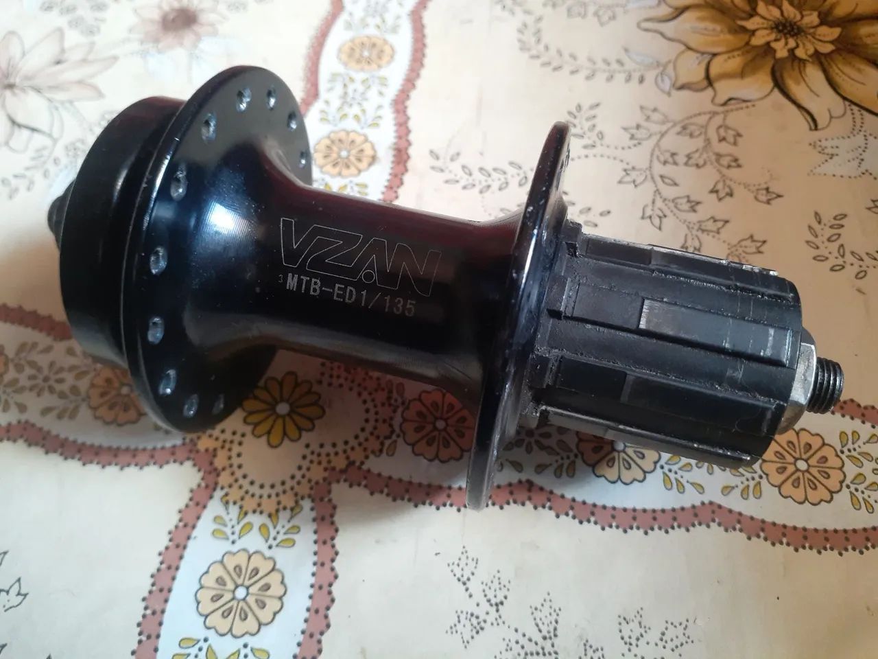 Cubo traseiro VZAN MTB-ED1 135mm