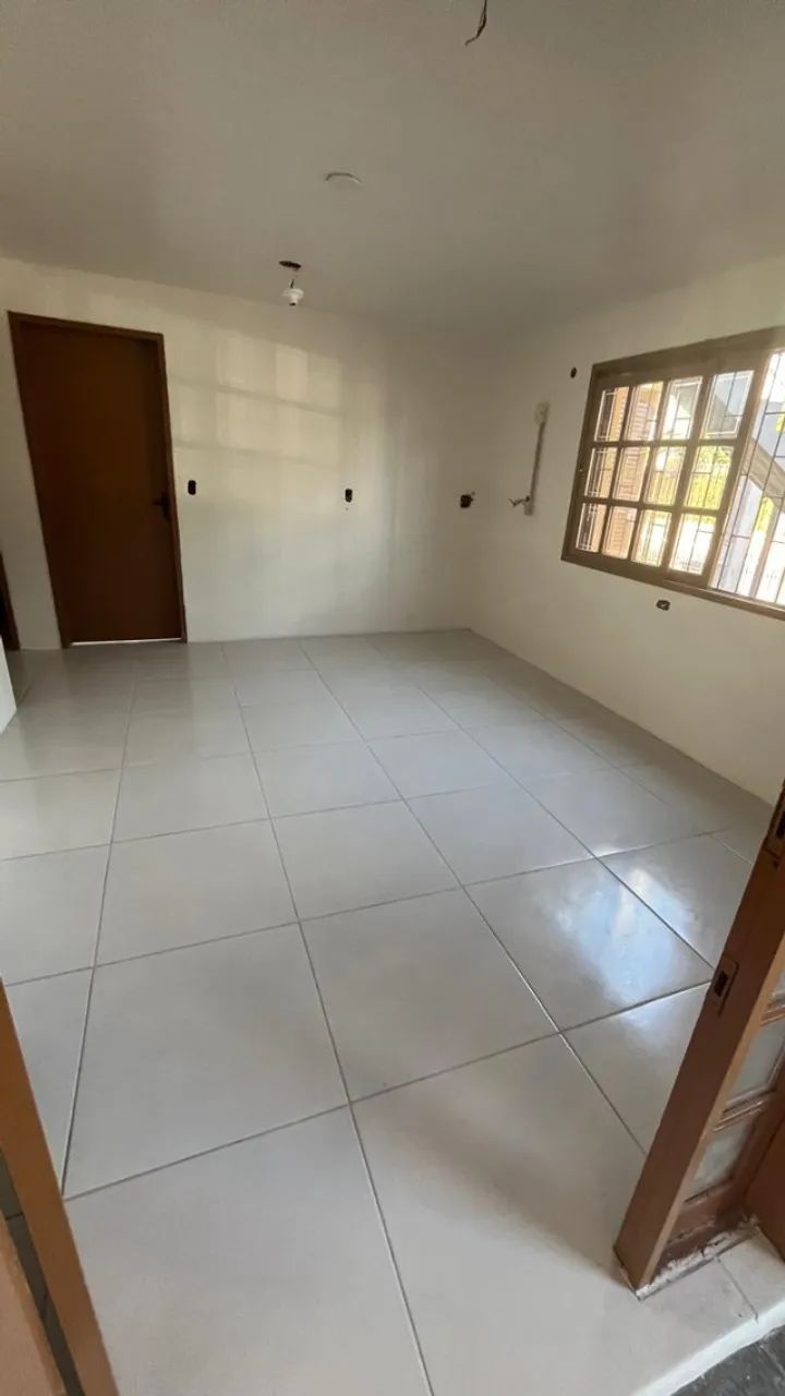 Casa reformada próximo ao centro de São Leopoldo - Foto 5
