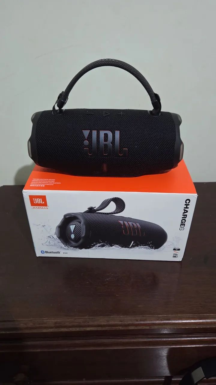 JBL CHARGE 6