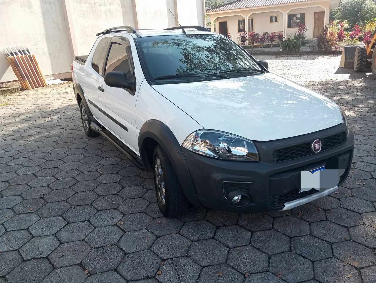 Fiat Strada Working 1.4 MPI Fire Flex 8V CD 2016