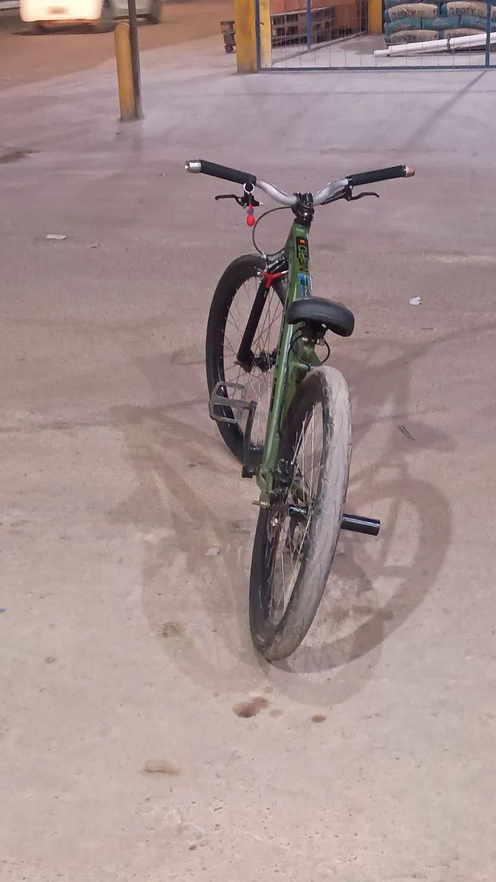Vende-se bike aro 26  - Foto 2