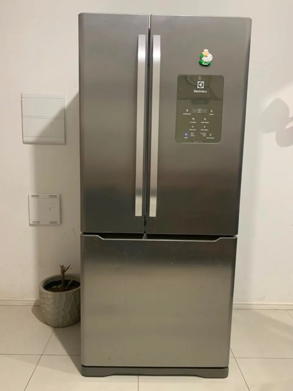 Geladeira Electrolux French Door DM84X 579L Inox - Foto 3