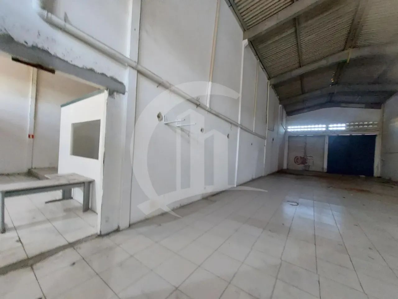 Aluguel de Galpão Comercial com 450 m² no Siqueira Campos - Foto 2