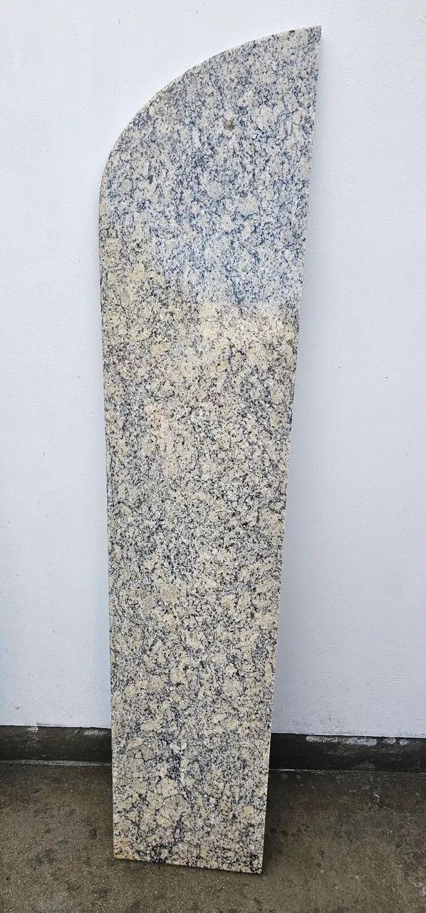 Pedra Granito 210cm 48cm 41cm