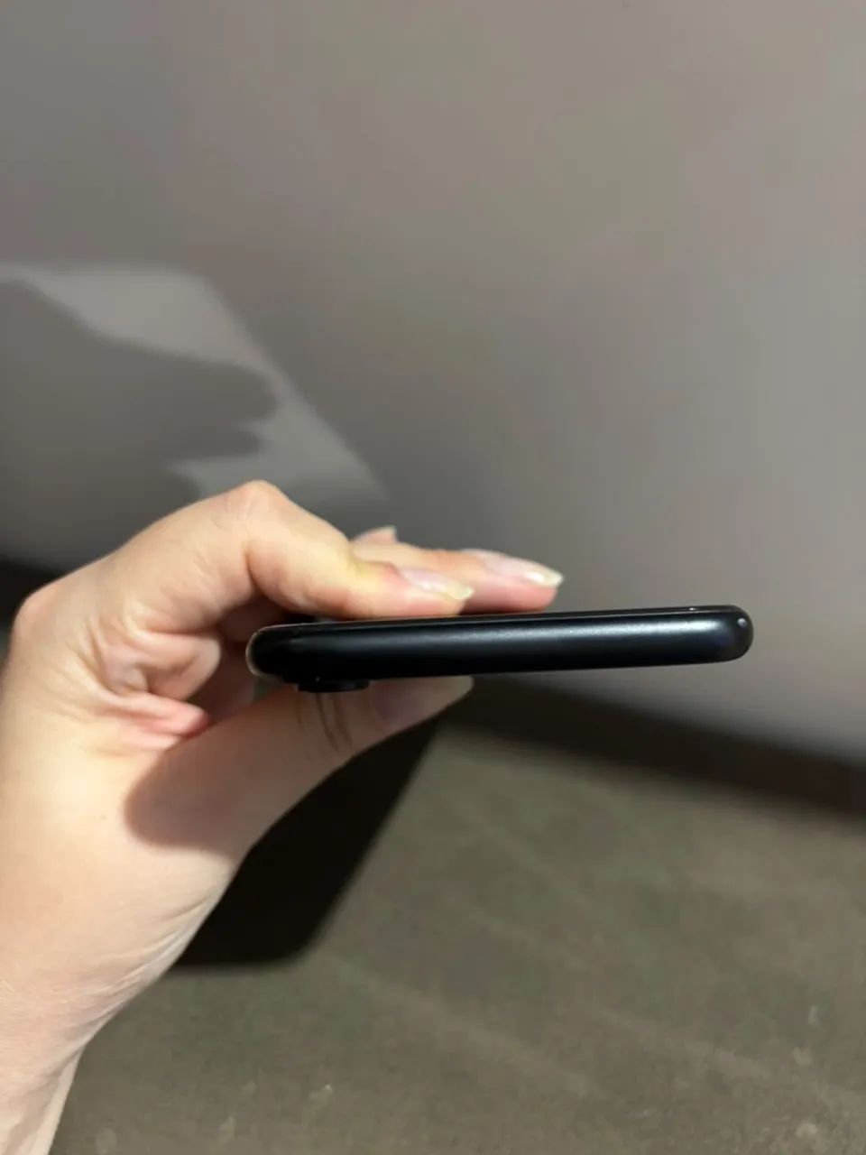 Vende-se Iphone XR Preto - Foto 3