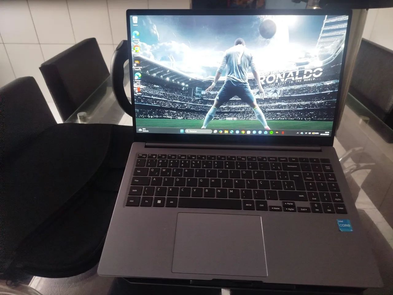 Notebook Galaxy  book 4  - Foto 2