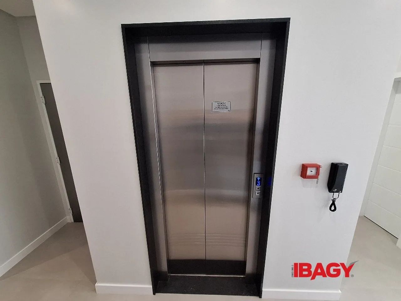 Excelente Apartamento 2 dormitório(s) em Coqueiros - Florianópolis - Foto 4