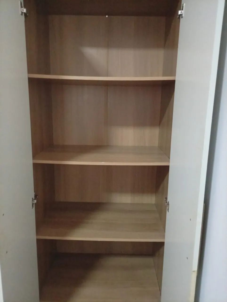 Guarda roupa multiuso  - Foto 2