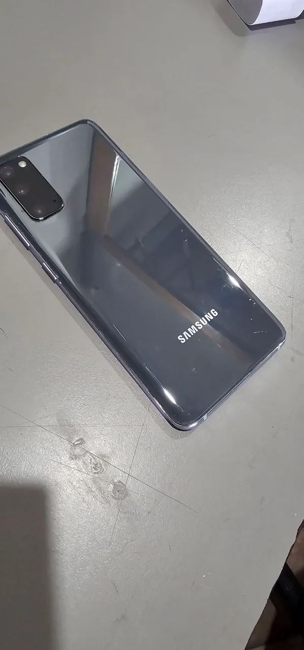 Vendo Celular S20 Plus 128GB impecável  - Foto 2