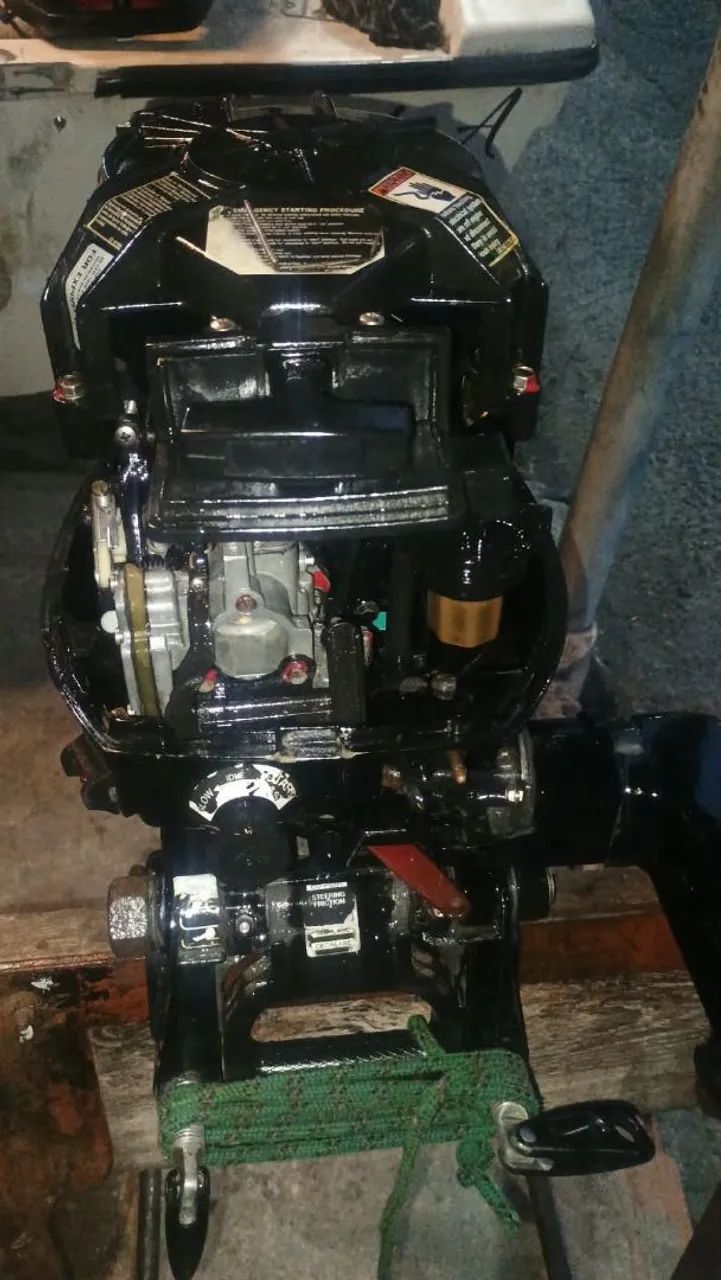 Motor mercury 15hp Americano  - Foto 2