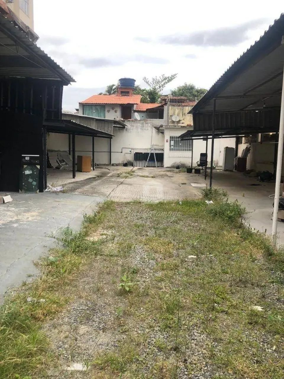 Ampla Área de 325m² próximo a Alameda - Foto 5