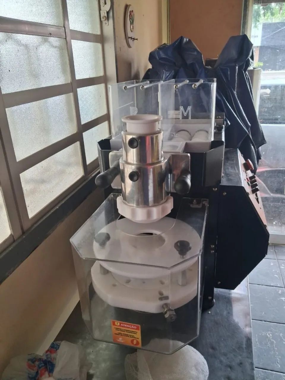 Vendo Modeladora de Salgados Interlaser - Foto 2