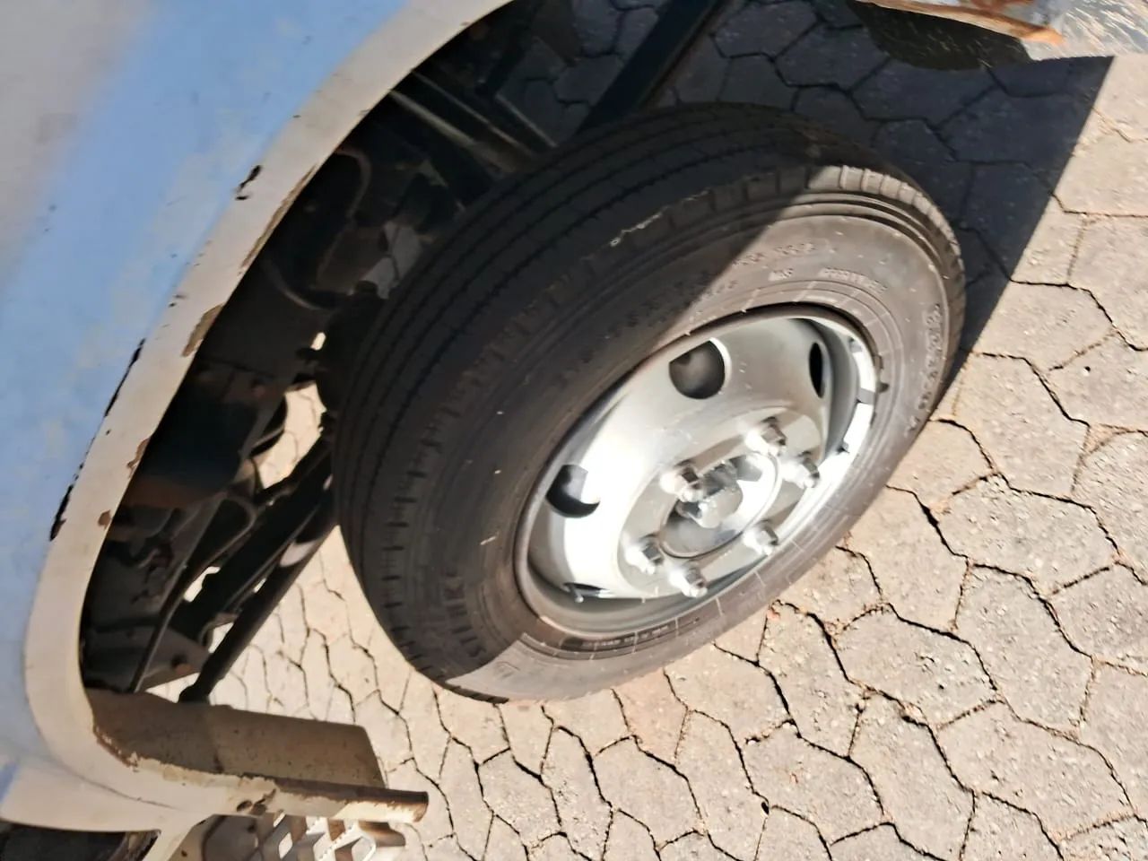 VW 8.150