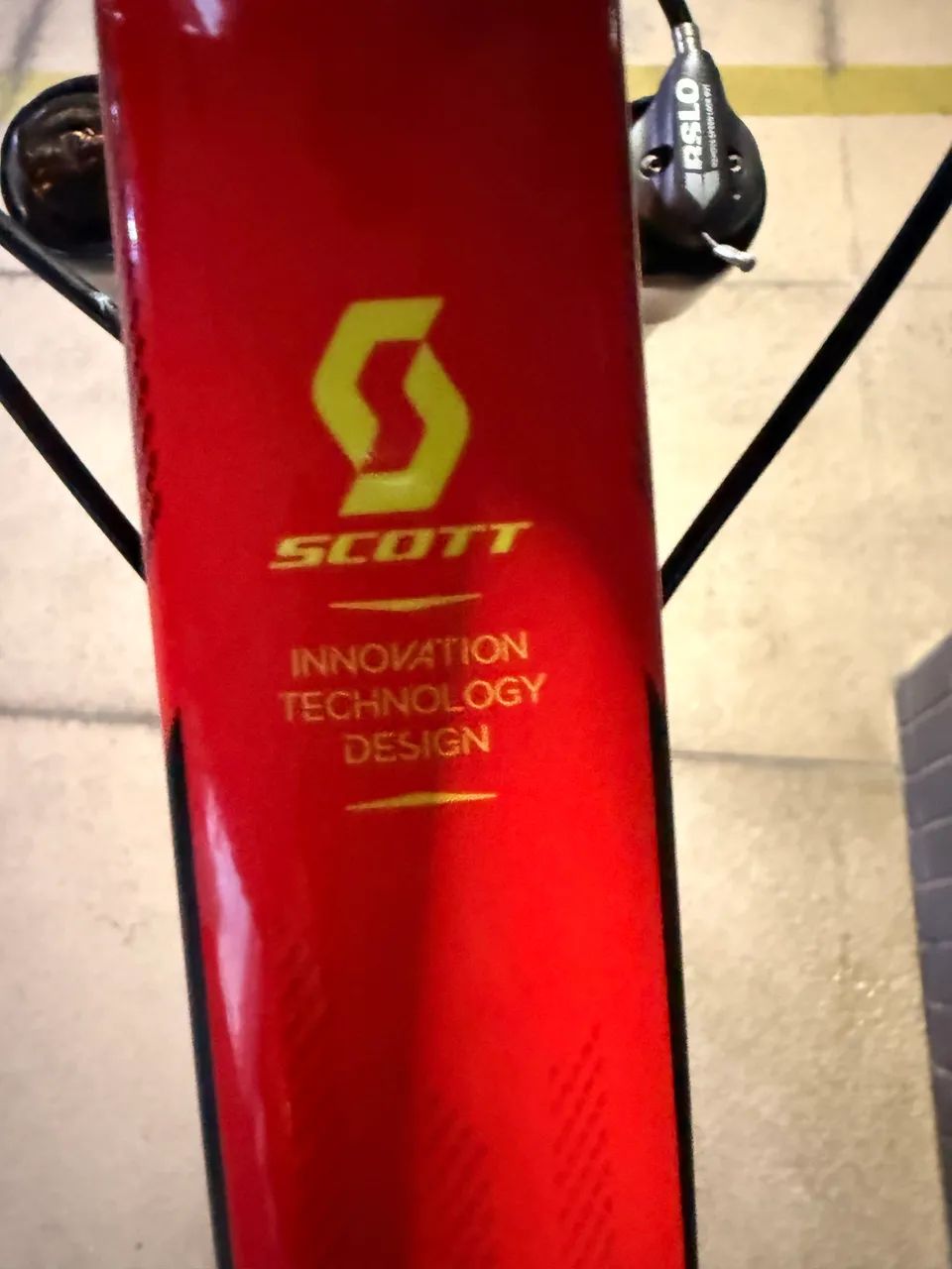 Bicicleta Scott Scale 970 aro 29 Impecável  - Foto 3