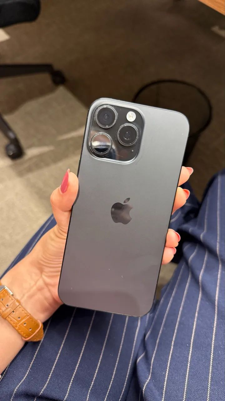 iPhone 16 pro max - 256gb  - Foto 2