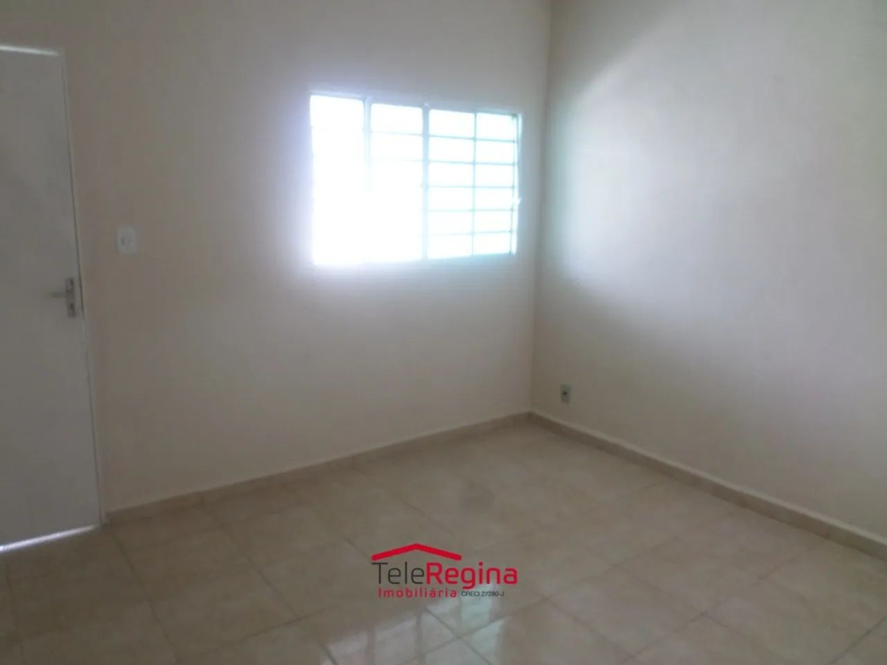 CASA P/ ALUGAR C/ 2 DORMITÓRIOS- A - 2305 - Foto 2
