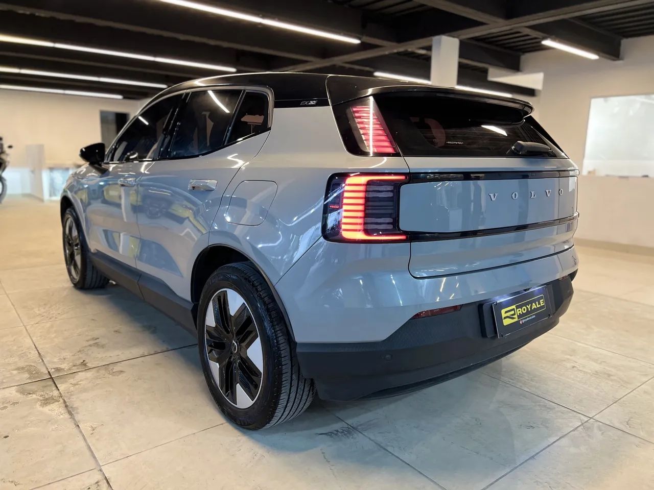 Volvo EX30 E40 Core (elétrico) 2024 - Foto 4