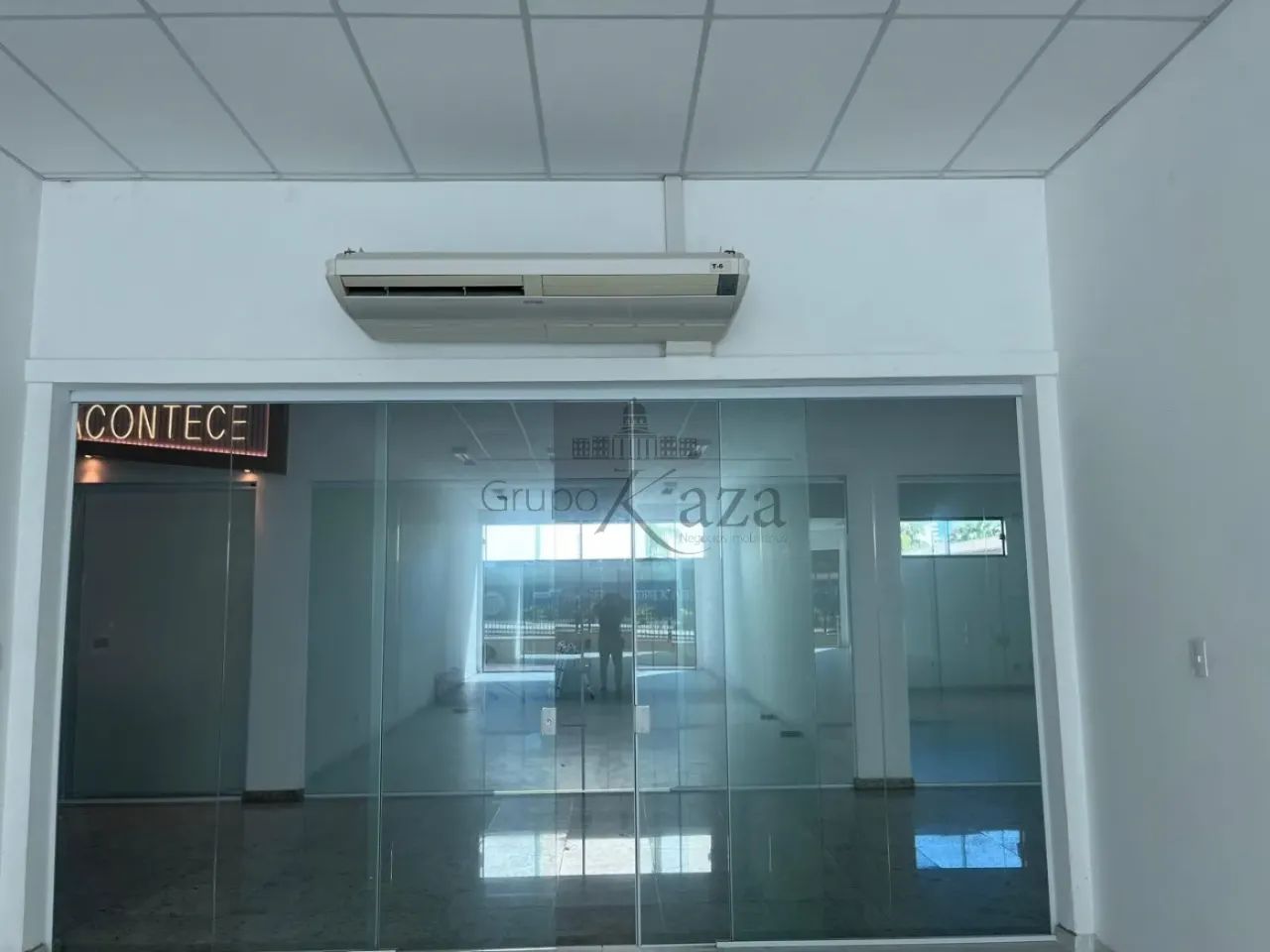 Oportunidade - Sala Comercial - Galeria Esplanada - Jardim Esplanada - 84m². - Foto 2