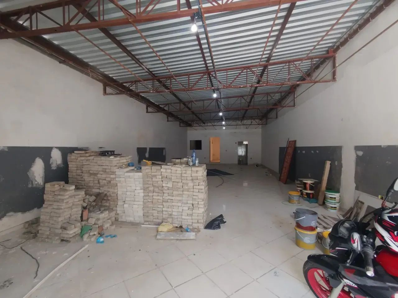 JB PONTO COMERCIAL + CASA DUPLEX EM CIDADE VERDE/NOVA PARNAMIRIM  COM 3 QUARTOS SENDO 1 SU - Foto 4