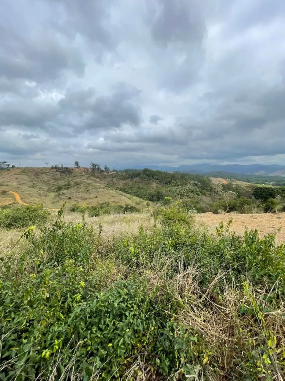 TERRENO EM CAVA GRANDE - APROXIMADAMENTE 1.140m2