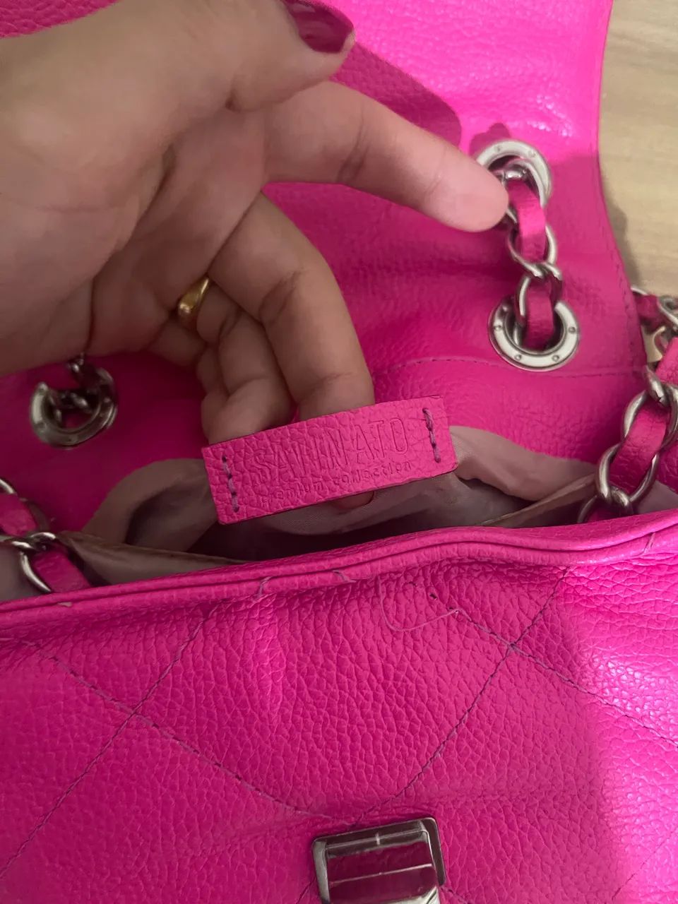 Bolsa pink alça transversal - 100% couro legítimo  - Foto 5