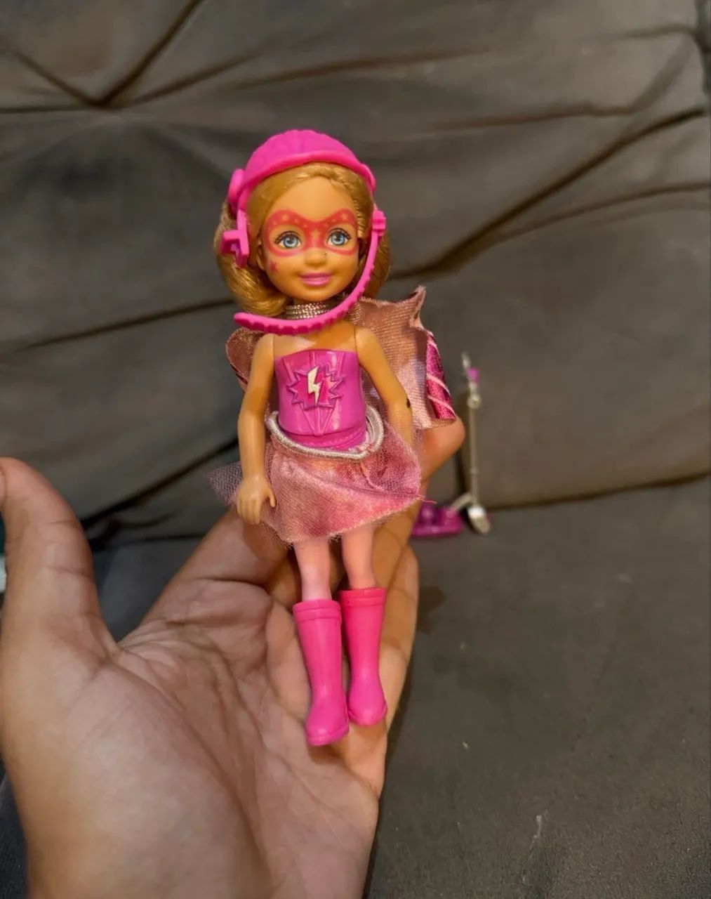 boneca chelsea barbie super princesa - Foto 3